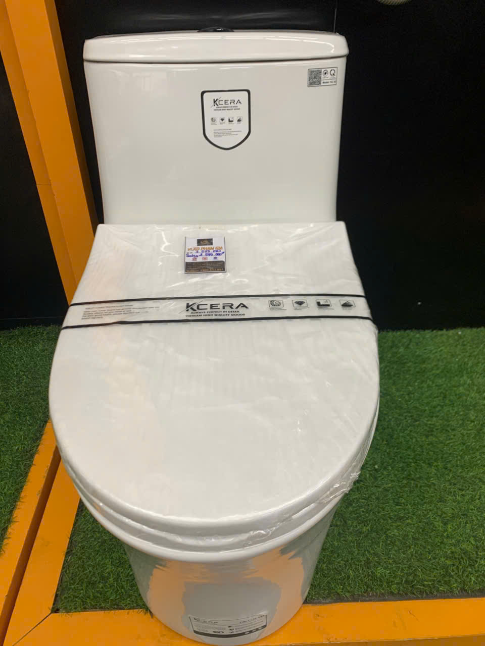 BỒN CẦU KHỐI KCERA CAO CÁP KC 02-3268
