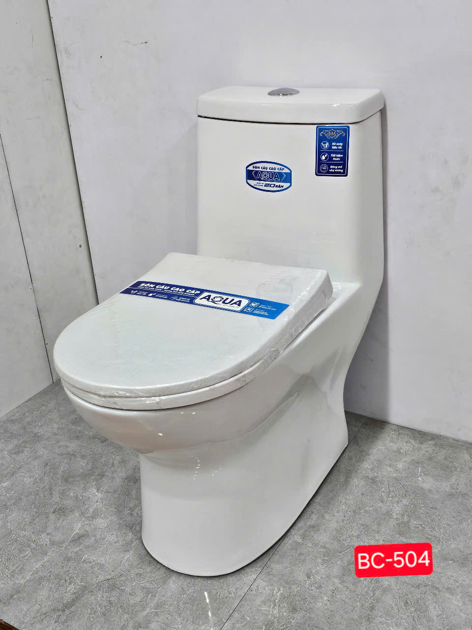 Bồn Cầu Liền Khối Cao Cấp Aqua-3538