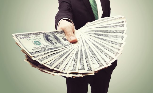 kiếm tiền khi ngủ tại chợ gạch